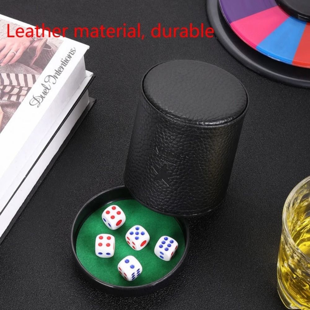 Tasse à dés en cuir avec couve - Board Game Yahtzee avis et prix